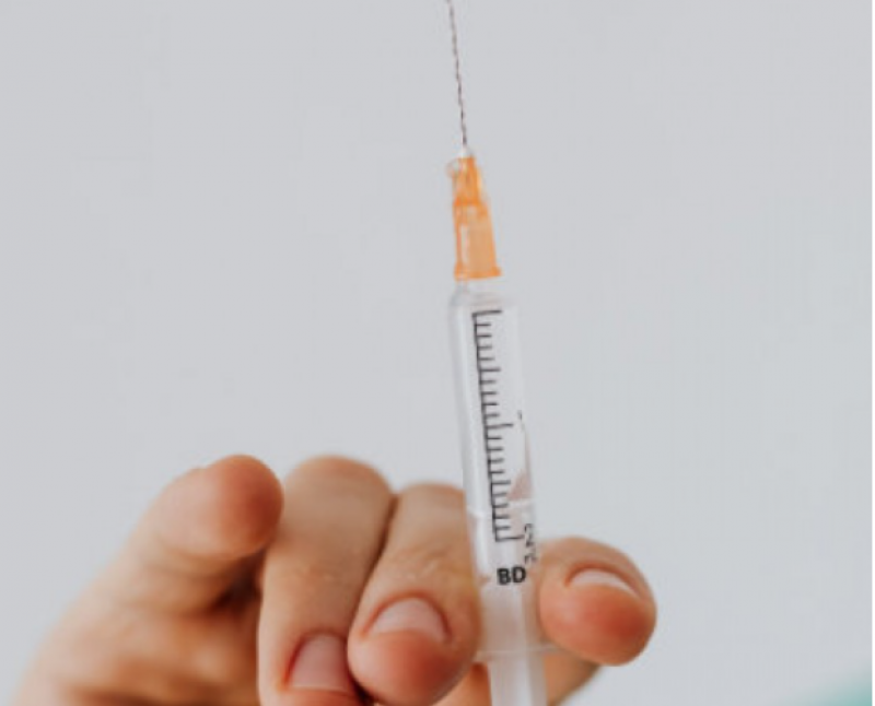 <span style='color:#780948'>ARCHIVED</span> - Spain to begin administering a booster dose of the Covid vaccine