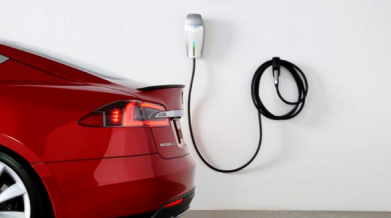<span style='color:#780948'>ARCHIVED</span> - Electric vehicle charging costs skyrocket in Spain