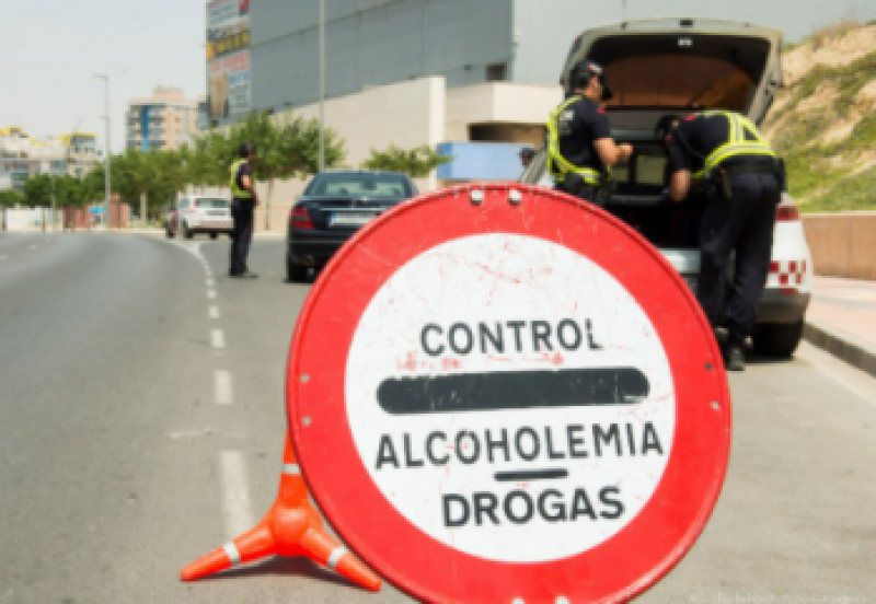 <span style='color:#780948'>ARCHIVED</span> - Huge number of Spaniards admit to drinking and driving