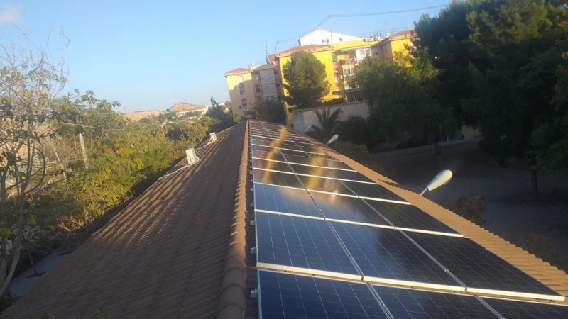 <span style='color:#780948'>ARCHIVED</span> - Three thousand solar panels to be installed on council buildings in Alicante